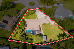 3055 NE Loquat Lane, Jensen Beach, FL 34957 Sold 05/24/23