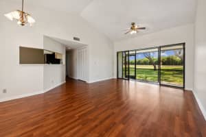 17  Via De Casas Sur    102, Boynton Beach, FL 33426 Sold 06/20/23