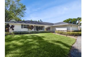 5686  Shirley Drive, Jupiter, FL 33458 Sold 05/22/23