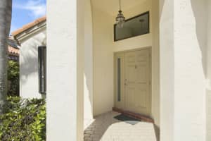 2616  La Cristal Circle, Palm Beach Gardens, FL 33410 Sold 07/27/23