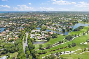 3069  Chateau Lane, Palm Beach Gardens, FL 33410 Sold 02/02/24