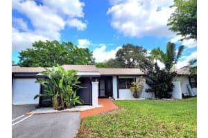 24 Horicon Ct, Royal Palm Beach, FL 33411, Sold 05/12/23