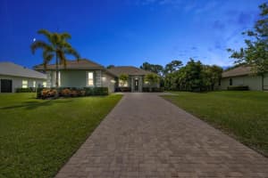 10352 SW Fiddlers Way, Palm City, FL 34990 Sold 07/14/23
