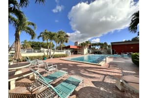 2534 Boundbrook Dr S, West Palm Beach, FL 33406, Sold 04/26/23