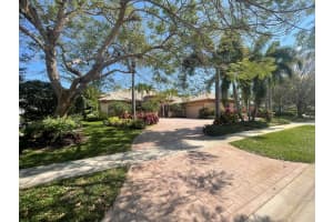 4706 SE Waterford Dr, Stuart, FL 34997, Sold 04/24/23