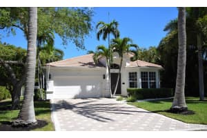 517 NW 13th Street, Delray Beach, FL 33444 Sold 08/23/23