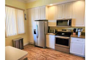36  Harbour Isle Drive  W 204, Fort Pierce, FL 34949 Sold 12/28/23