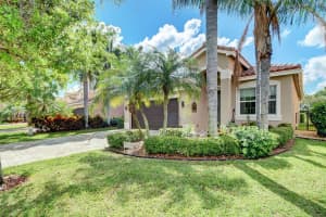 8469  Calabria Lakes Drive, Boynton Beach, FL 33473 Sold 07/06/23