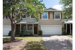 616 NE Bent Paddle Lane, Port Saint Lucie, FL 34983 Sold 06/15/23