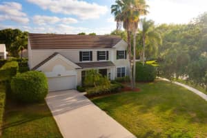 10117  Hunt Club Lane, Palm Beach Gardens, FL 33418 Sold 08/07/23