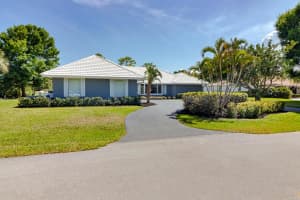 3541 SE Fairway W, Stuart, FL 34997 Sold 02/23/24