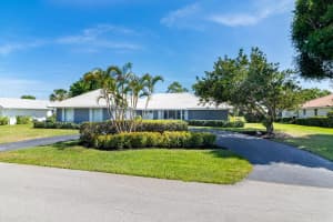 3541 SE Fairway W, Stuart, FL 34997 Sold 02/23/24