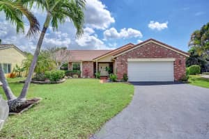 6640 NW 47th St, Coral Springs, FL 33067, Sold 05/02/23