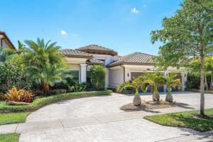 9718  Rennes Lane, Delray Beach, FL 33446 Sold 06/15/23