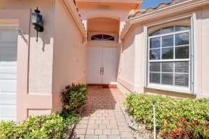 5265 Glenville Dr, Boynton Beach, FL 33437, Sold 05/23/23