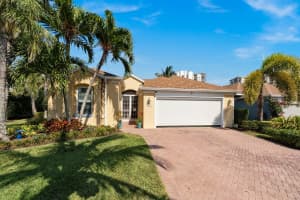 3260  Lakeshore Drive, Hutchinson Island, FL 34949 Sold 06/01/23
