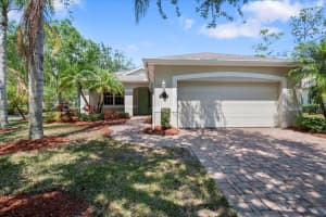 701 N Ocracoke Square  SW, Vero Beach, FL 32968 Sold 09/25/23