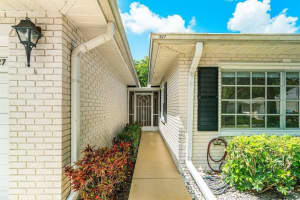 10101  43rd Trail  S 327, Boynton Beach, FL 33436 Sold 10/16/23