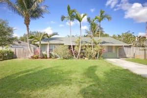6831  Boston Drive Drive, Lake Worth Beach, FL 33462 Sold 05/03/23