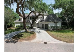 361  Shores Drive, Indian River Shores, FL 32963 Sold 06/02/23