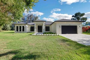 3800 SE Bent Banyan Way, Stuart, FL 34997 Sold 07/11/23