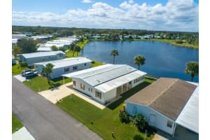 7630 Great Bear Lake Dr, Micco, FL 32976, Sold 04/17/23