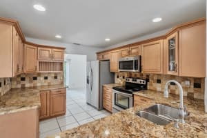9720 Carousel Circle S Boca Raton, FL 33434 Sold 05/22/23