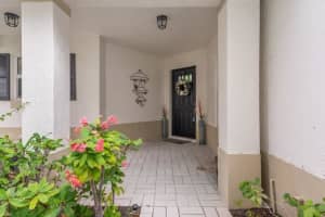 7894 Manor Forest Boulevard Boynton Beach, FL 33435 Sold 06/15/23