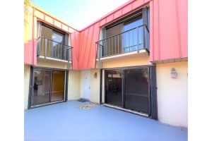 3223 Meridian Way N C Palm Beach Gardens, FL 33410 Sold 05/05/23