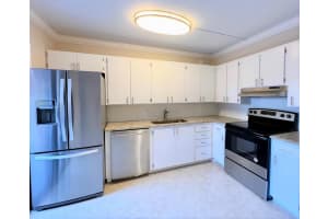 3223 Meridian Way N C Palm Beach Gardens, FL 33410 Sold 05/05/23