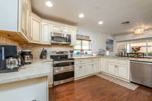 735 NE 6th Street, Boca Raton, FL 33432 Sold 06/20/23