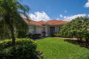 627  Rosa Court, Palm Beach Gardens, FL 33410 Sold 07/25/23