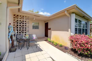 1410 Sw High Point Way Sw B Delray Beach, FL 33445 Sold 05/05/23