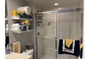 MLS# R10878296, Riviera Beach, Florida 33404