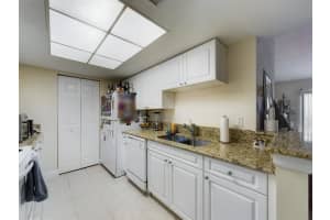 1200 Crestwood Court S, 1202, Royal Palm Beach, Fl 33411 Royal Palm Beach, FL 33411 Sold 06/02/23