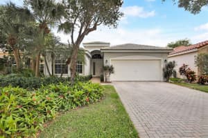 7334  Kahana Drive Boynton Beach, FL 33437 Sold 05/10/23