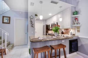 40 Live Oak Cir, Tequesta, FL 33469, Sold 04/17/23