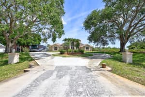 757 SE Hidden River Drive, Port Saint Lucie, FL 34983 Sold 12/27/23