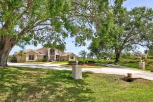 757 SE Hidden River Drive, Port Saint Lucie, FL 34983 Sold 12/27/23