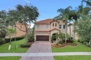 10626  Willow Oak Court, Wellington, FL 33414 Sold 06/02/23