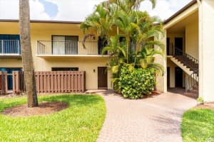 2050  Oleander Boulevard   10-102, Fort Pierce, FL 34950 Sold 08/10/23