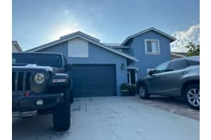 5660  Strawberry Lake Circle Lake Worth, FL 33463 Sold 07/14/23