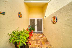 5668 Pinecrest Circle, Boca Raton, Fl 33433 Boca Raton, FL 33433 Sold 06/29/23