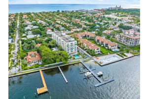 MLS# R10879333, Palm Beach, Florida 33480