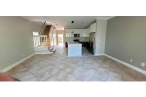 728 SE 14th Court, Fort Lauderdale, FL 33316 - MLS#R10879377