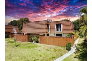 3900  County Line Road   20c, Tequesta, FL 33469 Sold 06/01/23