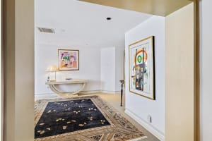 150  Bradley Place   608, Palm Beach, FL 33480 Sold 07/03/23