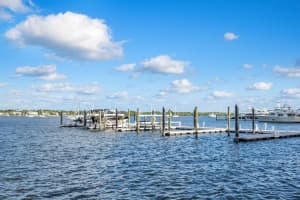 1  Water Club Way   1203, North Palm Beach, FL 33408 Sold 09/29/23