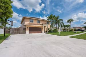 110 Van Gogh Way Way Royal Palm Beach, FL 33411 Sold 06/13/23
