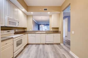 11  Harbour Isle Drive  W 102, Fort Pierce, FL 34949 Sold 08/31/23